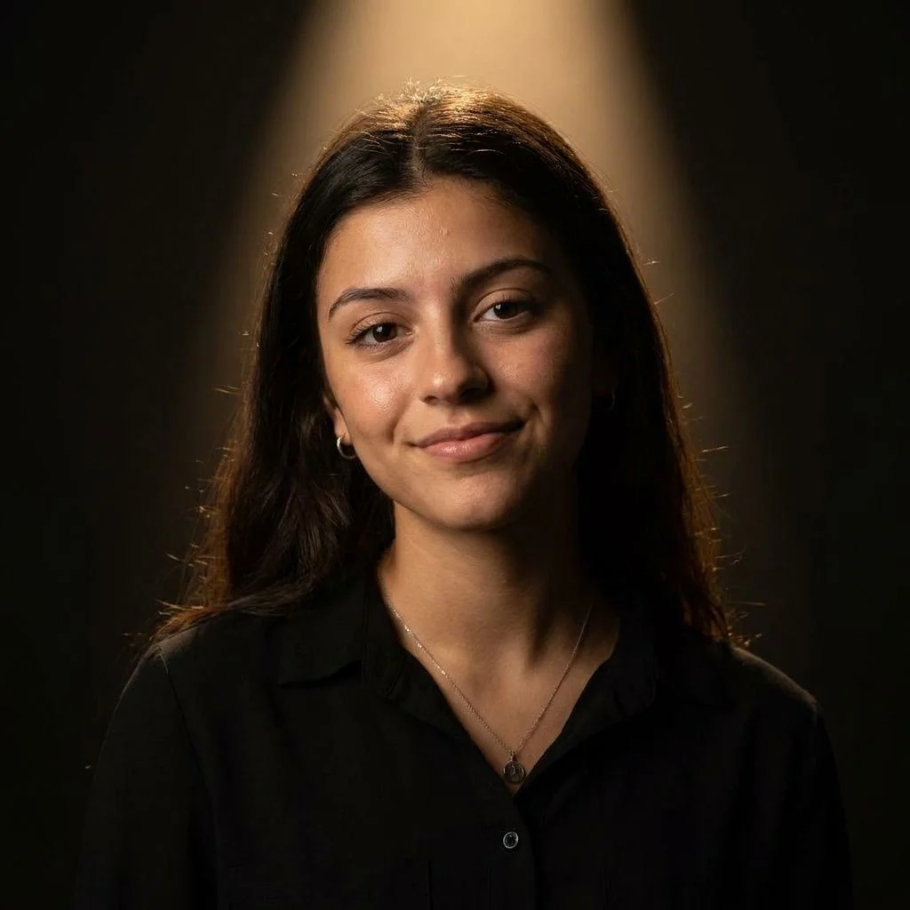 Beam Light — Studio Girl subject