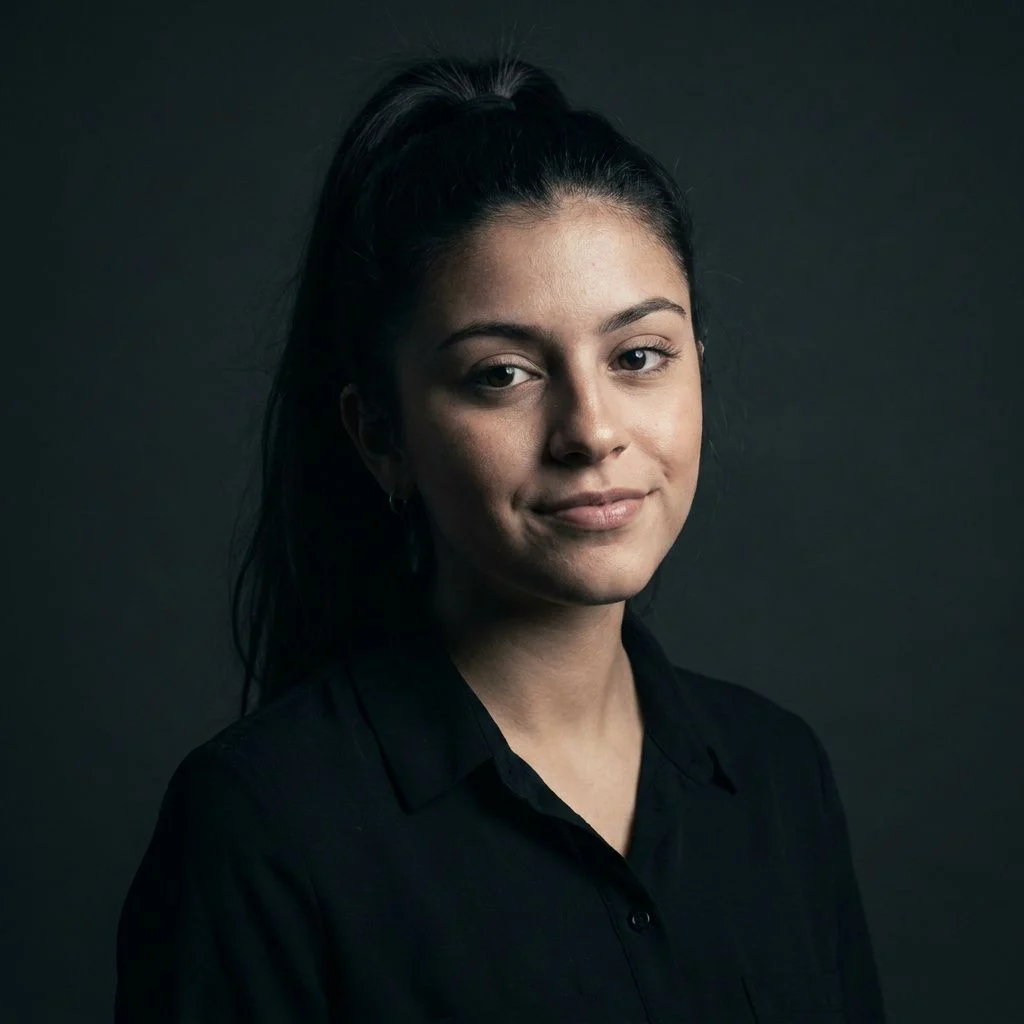 Dramatic Studio — Studio Girl subject
