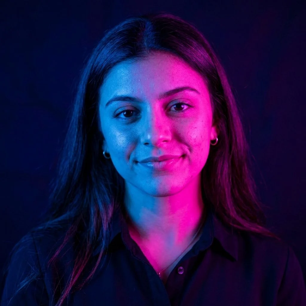 Neon Dual-Tone — Studio Girl subject